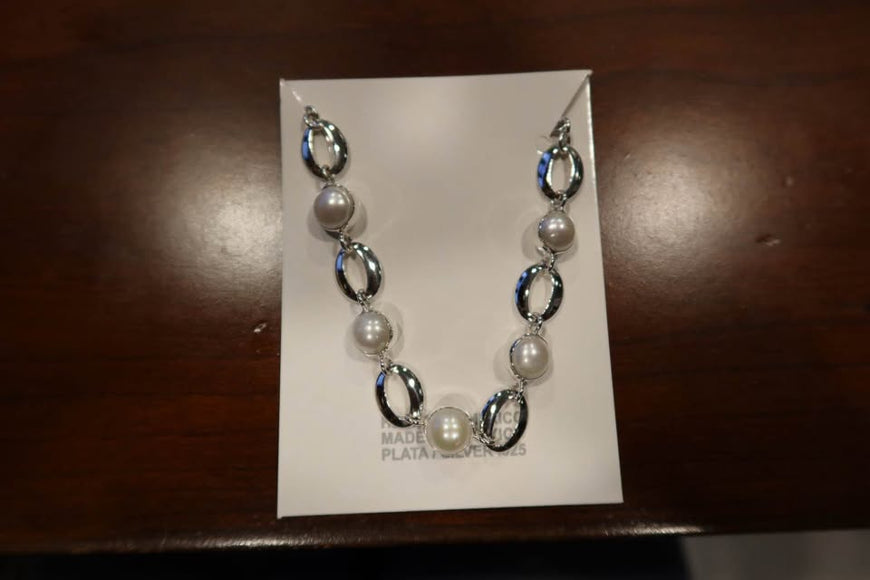 Silver / Real Pearl Bracelet Silver .925