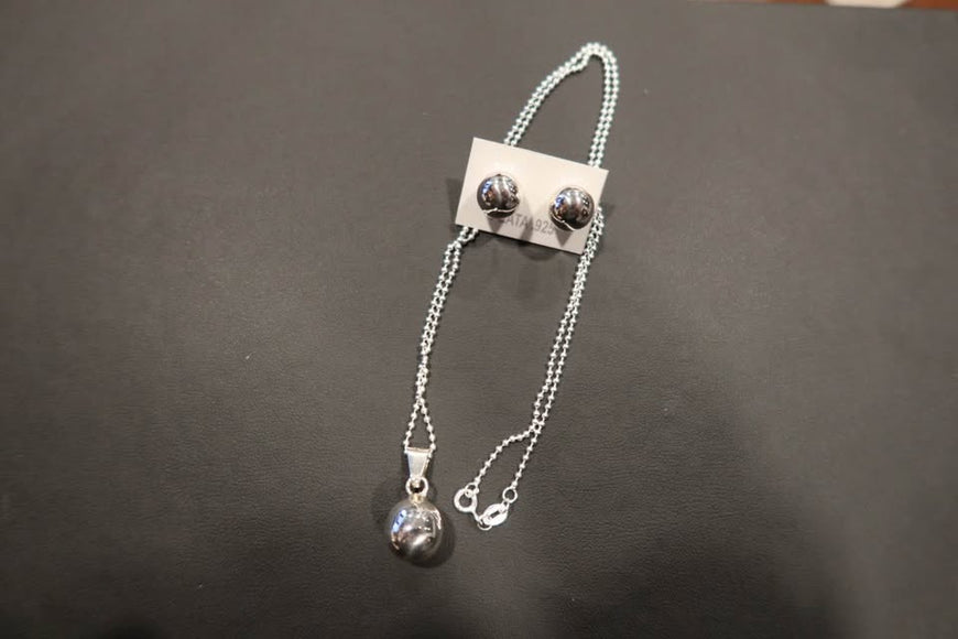 Silver Ball Necklace & Stud Earring Set S925