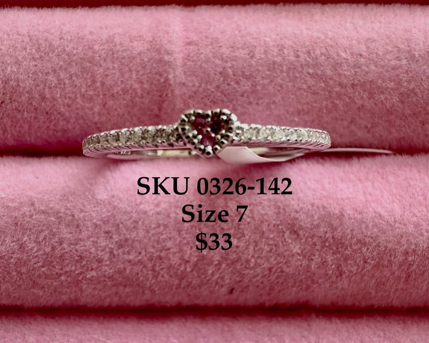 Ring heart shape with pink and white zircon in silver .925