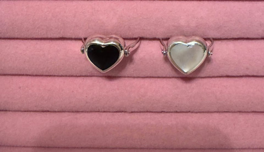 Silver Heart Rings - doible side one onyx and white Pearl