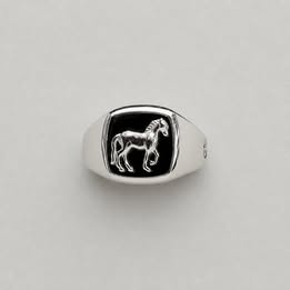 ANILLO DE CABALLO CON ONIX, talla 11, 12, 13