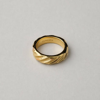 ANILLO CHUNKY CON BANO DE ORO, talla 6,7,8