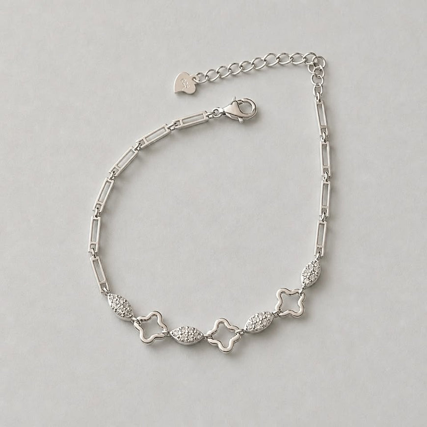PULSERA CON SILUETA DE BARRITAS, CR