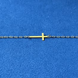 PULSERA CON CRUZ LISA CON BAÑO DE ORO, PLATA .925