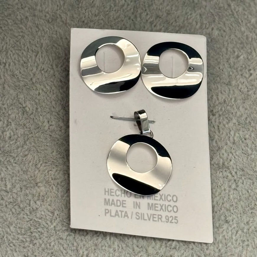 SET DE ARETES Y DIJE REDONDOS ONDULADOS, PLATA .925
