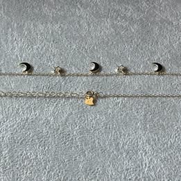 COLLAR CON MULTIDIJES LUNAS Y ESTRELLAS , ELIGEN COLOR DORADO BAÑO DE RODIO,