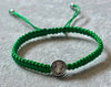 PULSERA DE HILO DE SAN JUDAS TADEO,  COLOR VERDE, ROJO Y NEGRO, PLATA .925