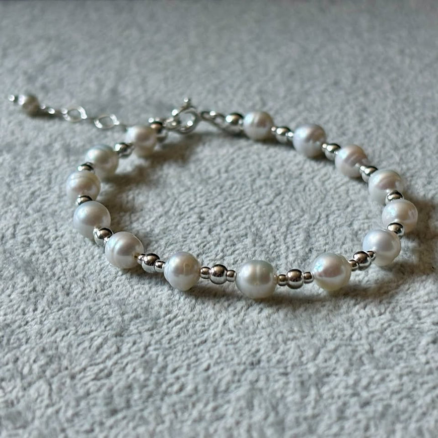 PULSERA CON PERLAS Y BOLITAS DE PLATA, PLATA .925