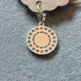 Dije Virgen Guadalupe circulo con circonias