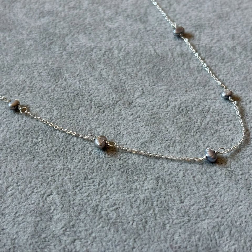 Collar Plata con perla natural gris