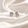 ARETE DE HUELLA CON MICROCIRCONIAS Y BAÑO DE RODIO, PLATA .925