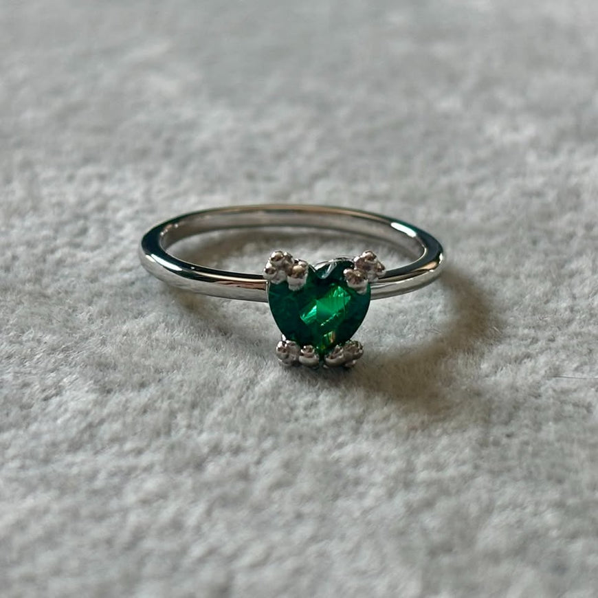 Anillo Verde Montadura oso, Tallas 6,7,8,9, bano de rodia. Plata .925.