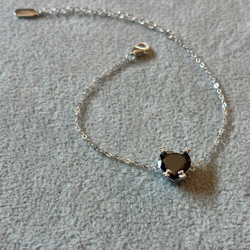 Pulsera con Onix oso forma corazon, Plata .925
