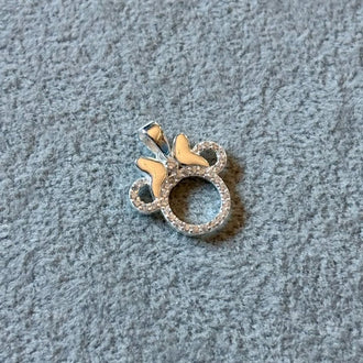 DIJE SILUETA DE MINI CON CIRCONIA, PLATA .925
