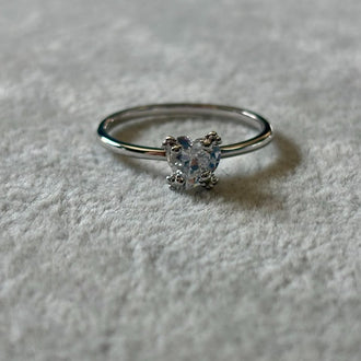 Anillo con circonia forma de corazon montadura oso Talla 6,7,8,9, Plata .925
