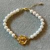 Pulsera de Perlas con dije de rosa y bano de oro 20cm, Plata .925