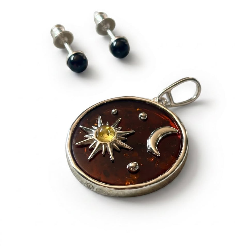 Set de dije, Aretes y Dije de Sol y Luna en Ambar, Plata .925.