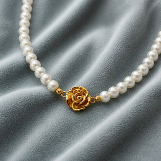 Collar de perlas con dije de Rosa y bano de oro, Plata .925