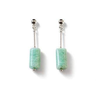 Arretes con tubito liso y piedra natural, Plata .925, color verde o azul