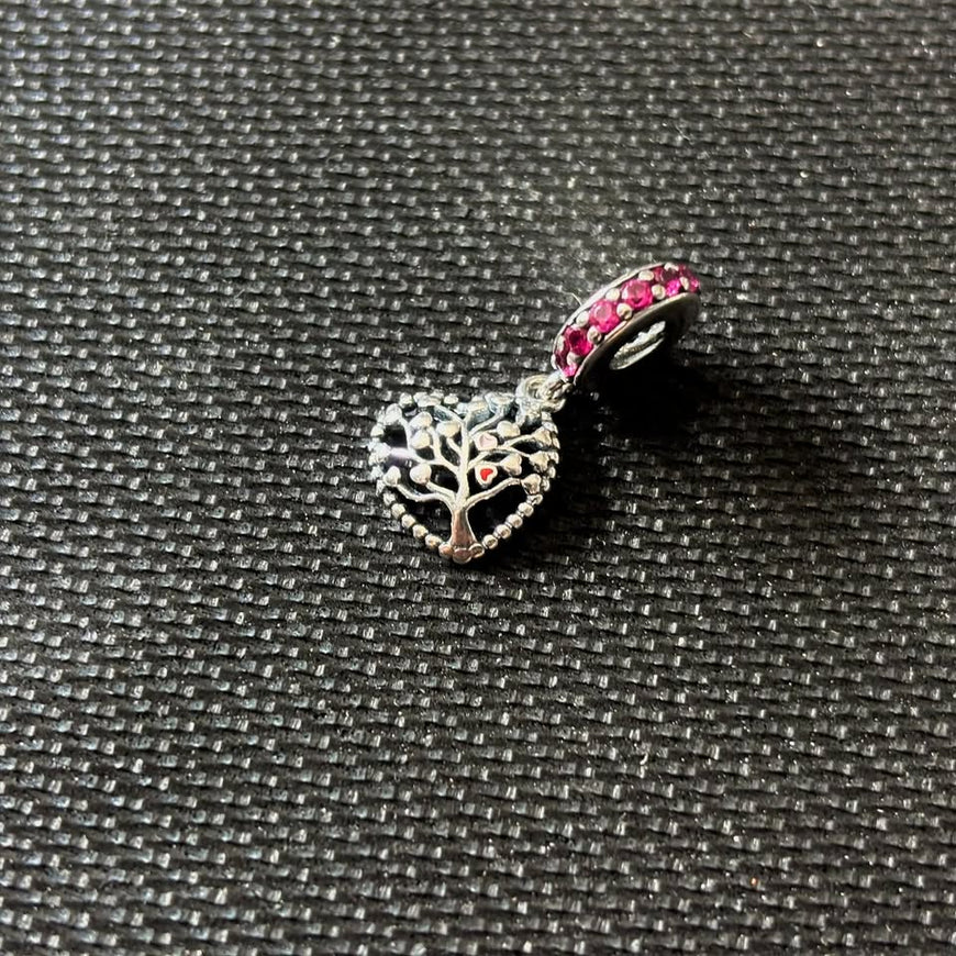 CHARM CORAZON CON ARBOL, PLATA. 925