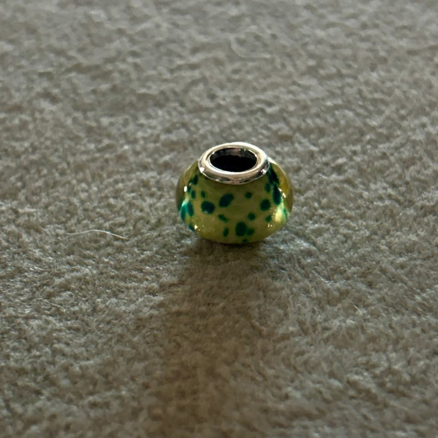 Charm/Murano Verde/amarillo