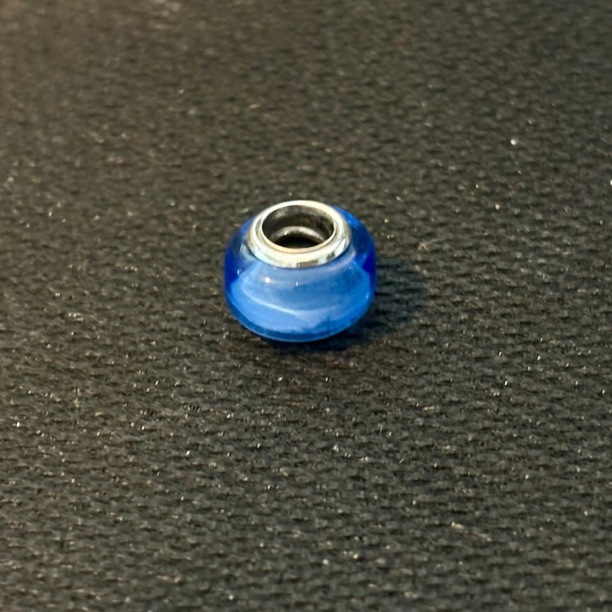CHARM SEPARADOR AZUL, PLATA. 925