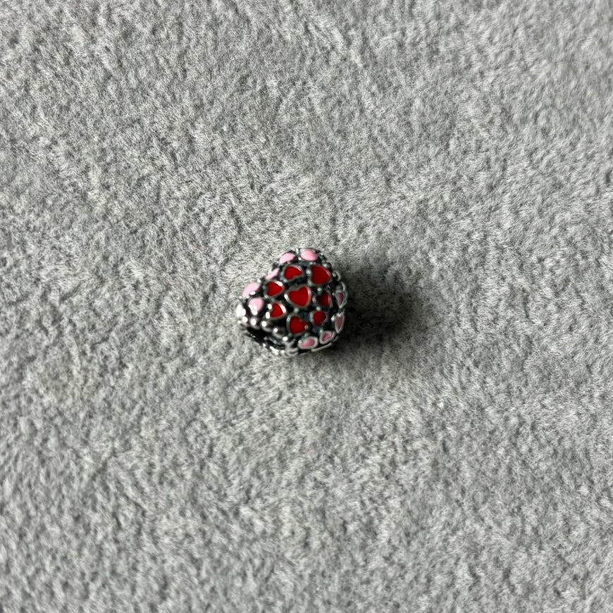 Charm corazon rojo y rosa