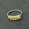 Anillo con circonias en corte bagguet en talla 8, con bano de rodio, Plata .925