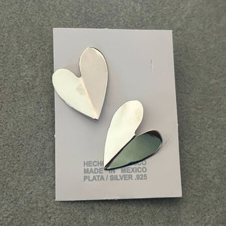 Arete de corazon especo liso, Plata .925