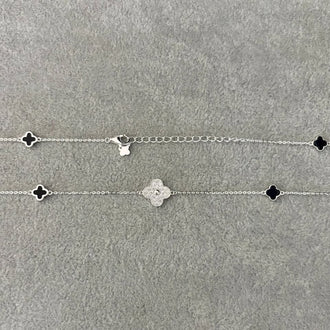 Collar de Onix, con Flor de circonias, Plata .925