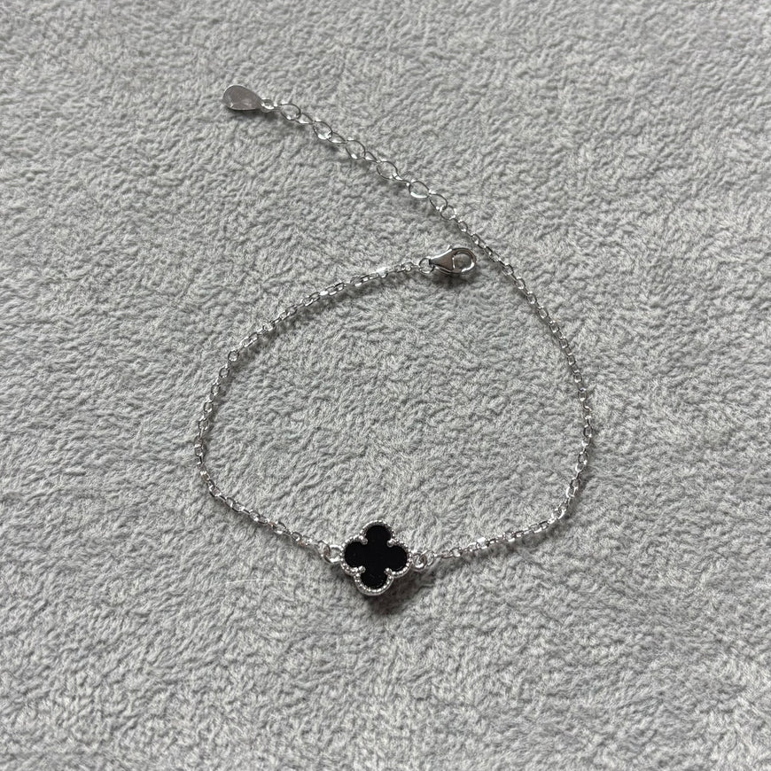 Juego VC Aretes, pulsera, collar 50CM y anillo medidas 6 y 9