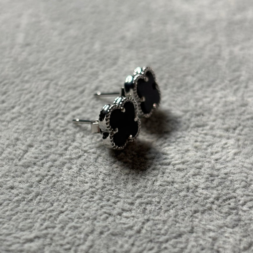 Juego VC Aretes, pulsera, collar 50CM y anillo medidas 6 y 9