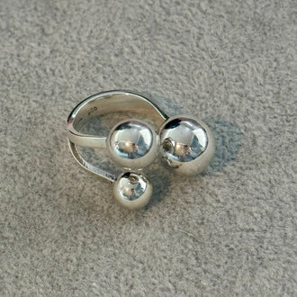 ANILLO DE BOLITAS SIZE 6