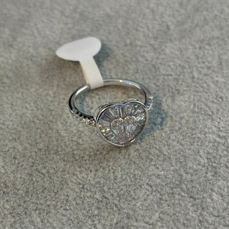 Anillo de compromiso con bano de rodio en talla 9