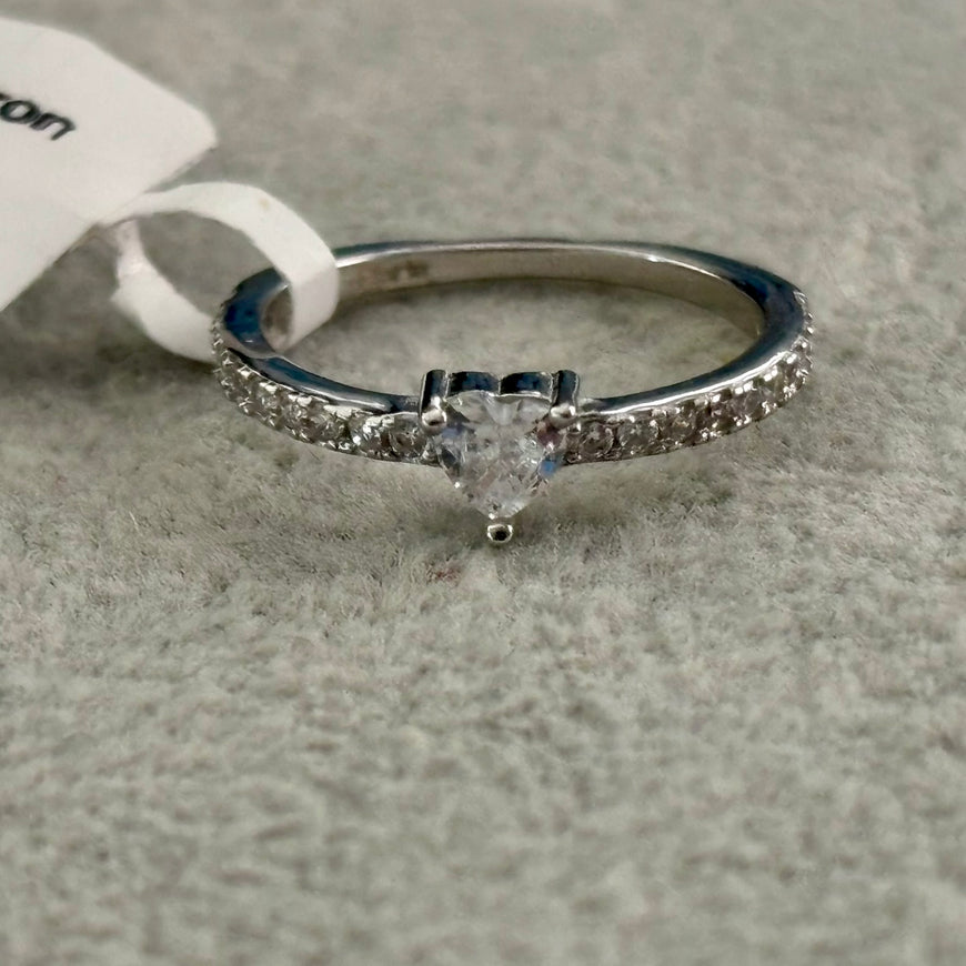 ANILLO PLATA DISENO CORAZON AZUL O BLANCO
