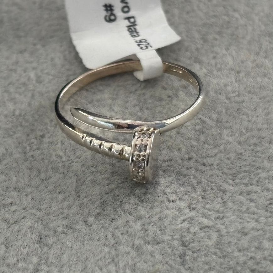 ANILLO DISENO CLAVO TALLA 6,7,8,9,10