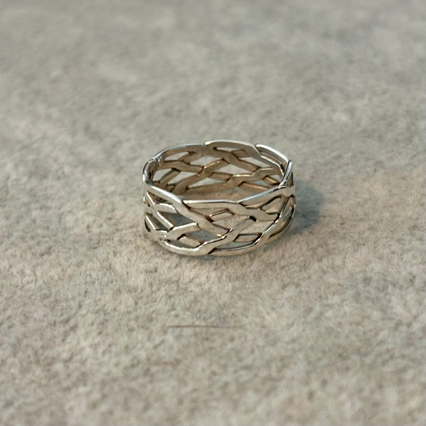 Anillo para el pie en plata .925 con diseno torzal Talla 3