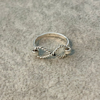 Anillo para el pie en plata .925 con diseno infinito torzal Talla 4.5