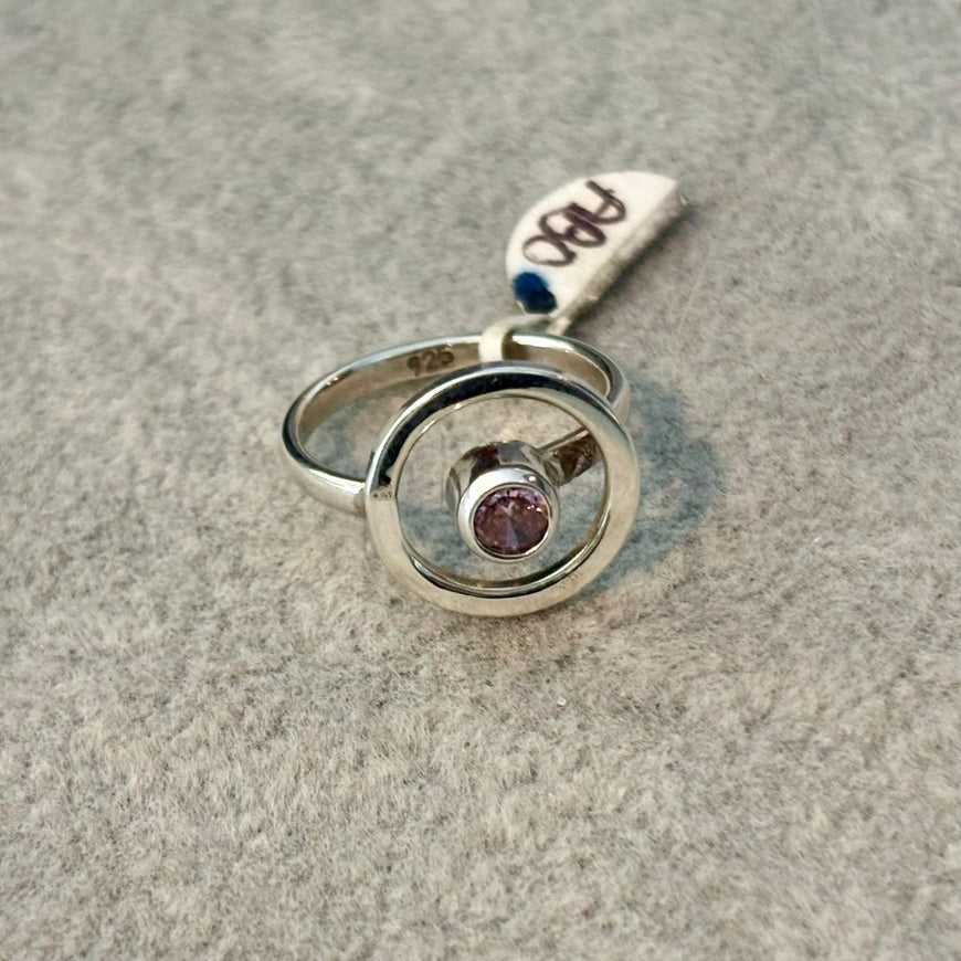 Anillo para el pie en plata .925 con piedra rosa Talla 4.5
