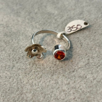 Anillo para el pie en plata .925 con piedra naranja y flor Talla 4