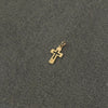 DIJE DE SILUETA DE CRUZ, ORO 14K