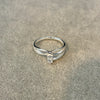 Anillo con Zirconia Blanca y Diseño, Plata .925, Talla 10