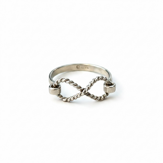 Anillo para el pie en plata .925 con diseno infinito torzal Talla 4.5