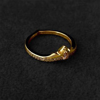 Anillo de Pico Con Zirconia rosa color Dorado, Talla 6(2),8, Plata .925