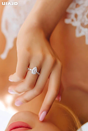 925 Sterling Silver Pear-Cut White Cubic Zirconia Prong Engagement Ring Sz 9